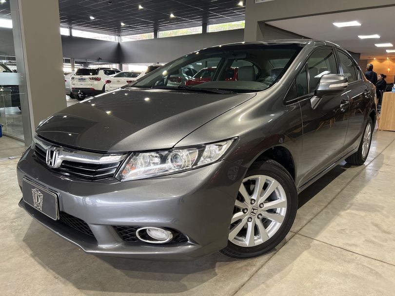 Honda Civic Sedan LXR 2.0 Flexone 16V Aut. 4p