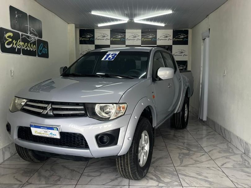 Mitsubishi L200 Triton HPE 3.2 CD TB Int.Diesel Mec