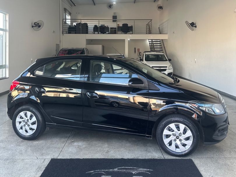Chevrolet ONIX HATCH LT 1.4 8V FlexPower 5p Mec.