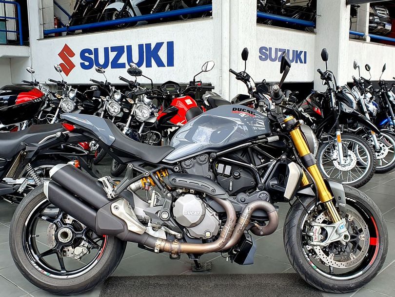 Ducati MONSTER 1200 S