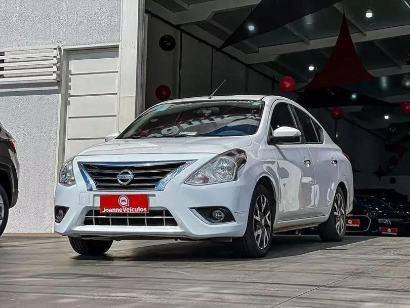 Nissan Versa 1.6 16V SL CVT (Flex)