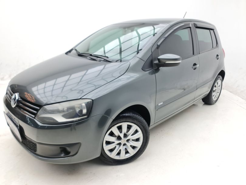 VolksWagen Fox 1.6 Mi Total Flex 8V 5p