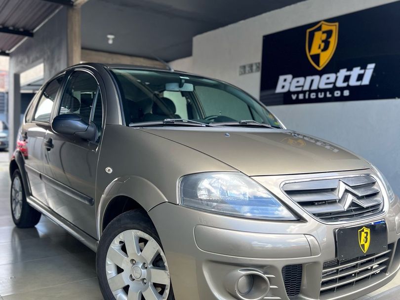 Citroën C3 GLX 1.4/ GLX Sonora 1.4 Flex 8V 5p