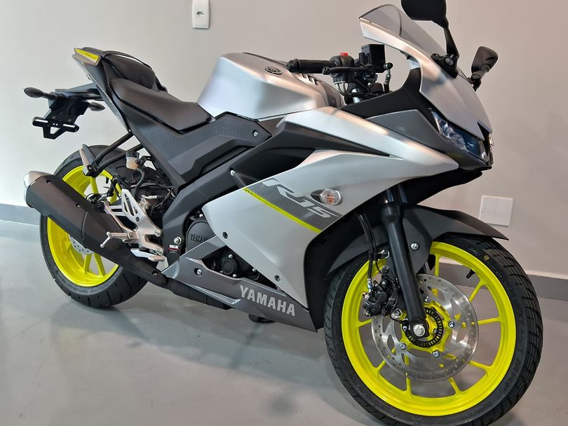 YAMAHA YZF R-15 155 ABS