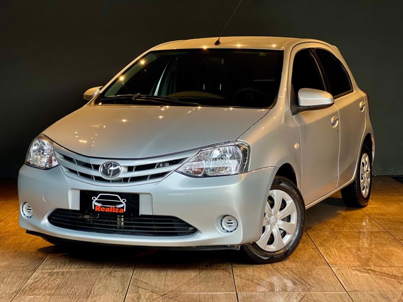 Toyota ETIOS XS 1.5 Flex 16V 5p Mec.