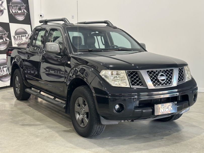 Nissan Frontier LE CD 4x4 2.5 TB Diesel Mec.