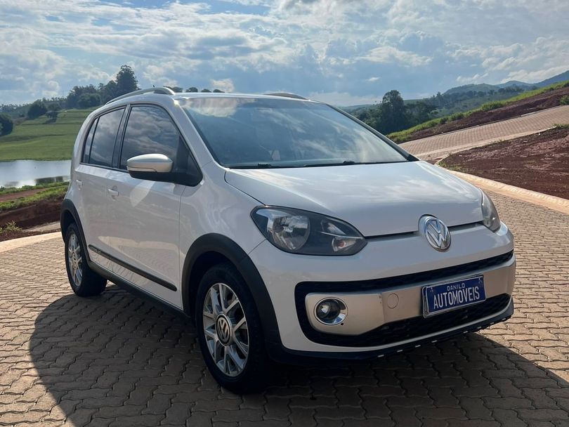 VolksWagen up! cross 1.0 TSI Total Flex 12V 5p