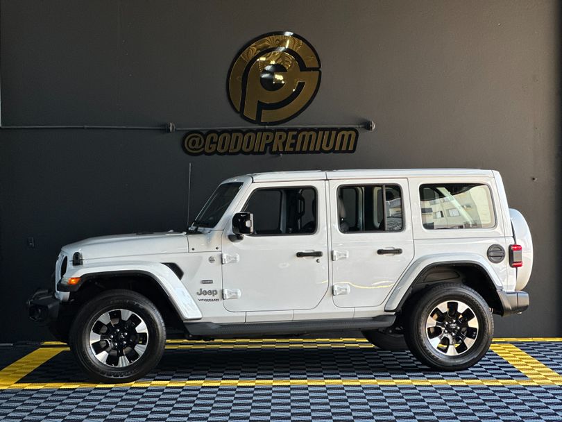 Jeep Wrangler Unlimited SAHARA 2.0 TB 4p Aut