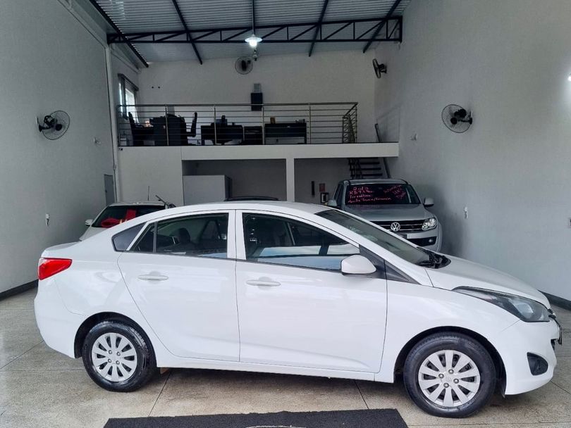 Hyundai HB20S C.Plus/C.Style1.0 Flex 12V Mec. 4P