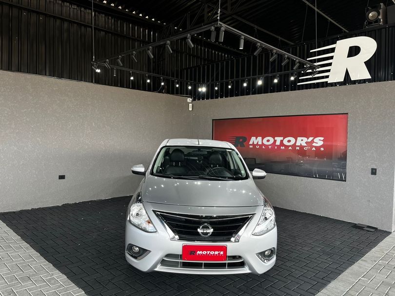Nissan VERSA SV 1.6 16V FlexStart 4p Aut.