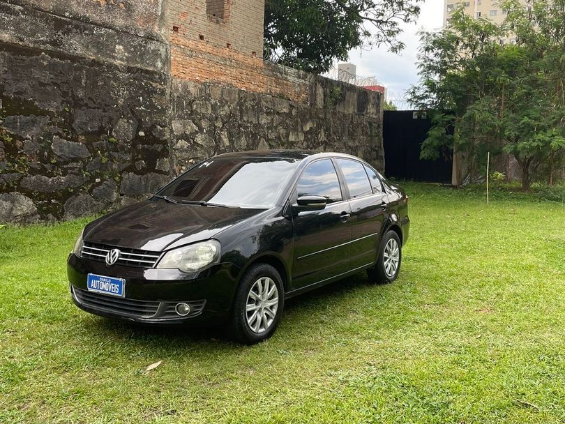VolksWagen Polo Sedan I MOTION  1.6 Total Flex  4p