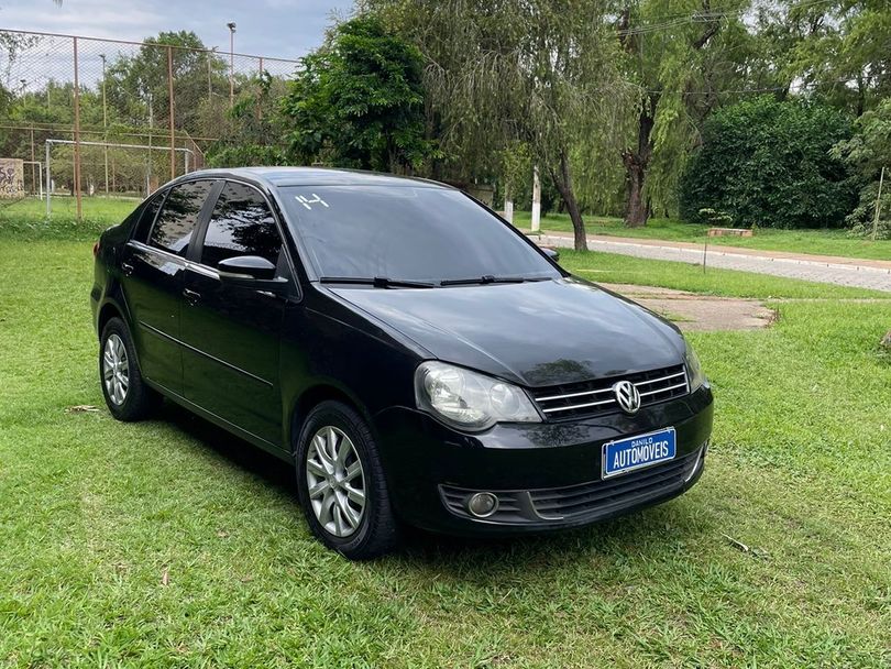 VolksWagen Polo Sedan I MOTION  1.6 Total Flex  4p