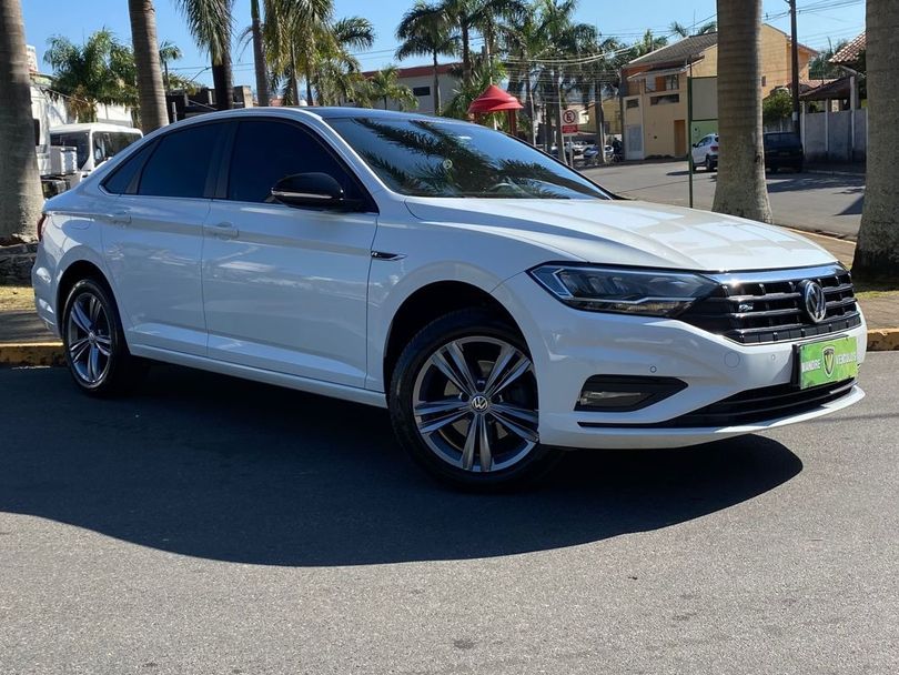 VolksWagen JETTA R-Line 250 TSI 1.4 Flex 16V Aut.