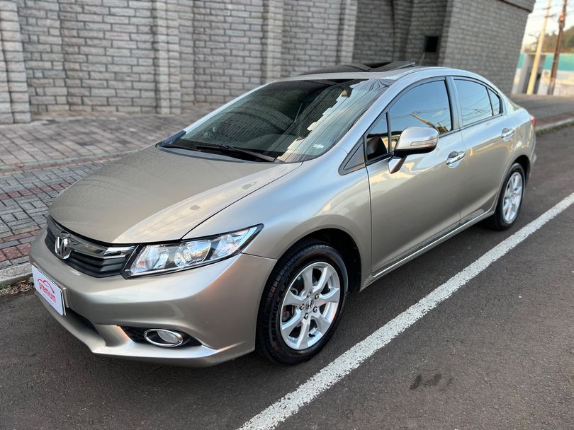 Honda Civic Sedan EXS 1.8/1.8 Flex 16V Aut. 4p