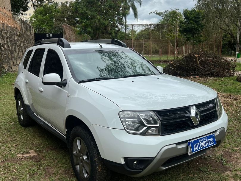 Renault DUSTER Dynamique 4x4 2.0 Hi-Flex 16V Mec