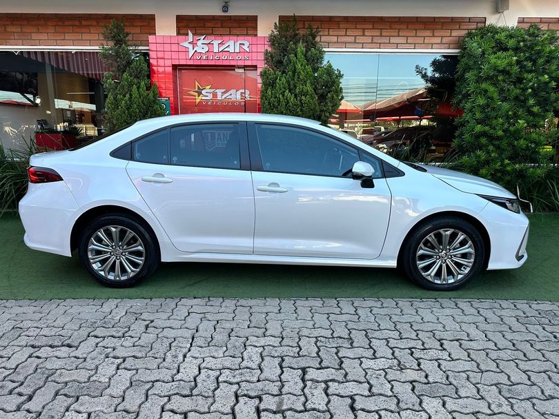 Toyota Corolla XEi 2.0 Flex 16V Aut.