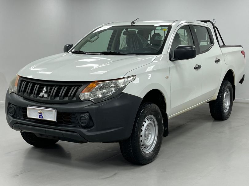 Mitsubishi L200 Triton Sport GLX 2.4 CD Diesel Mec.