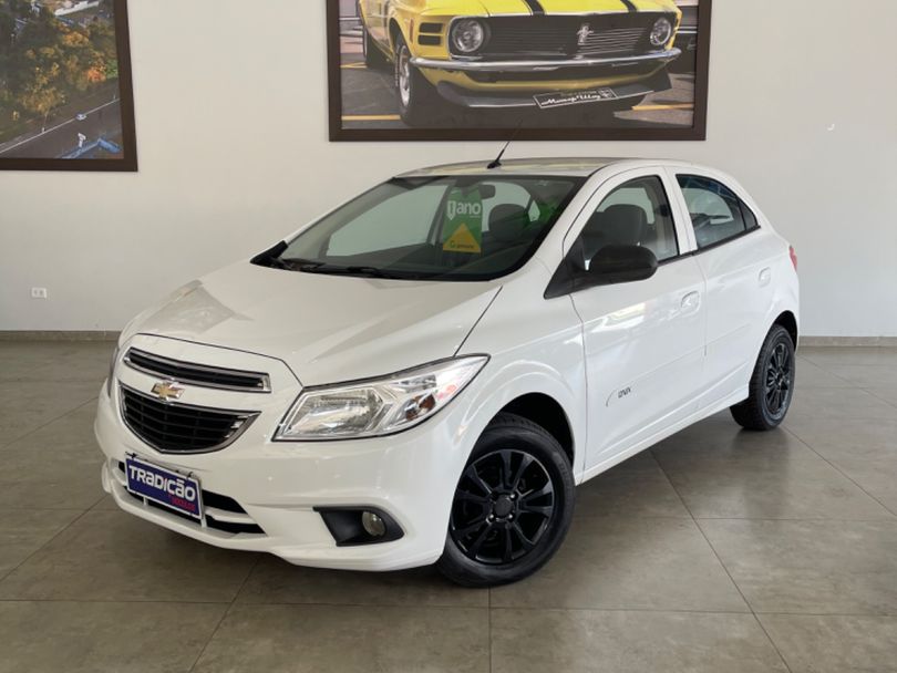 Chevrolet ONIX HATCH LT 1.0 8V FlexPower 5p Mec.