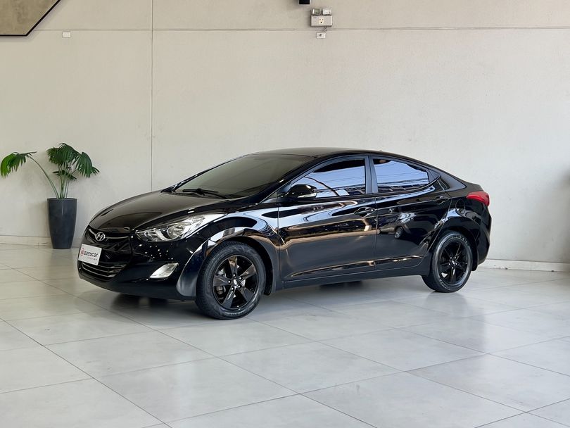 Hyundai Elantra GLS 2.0 16V Flex Aut.