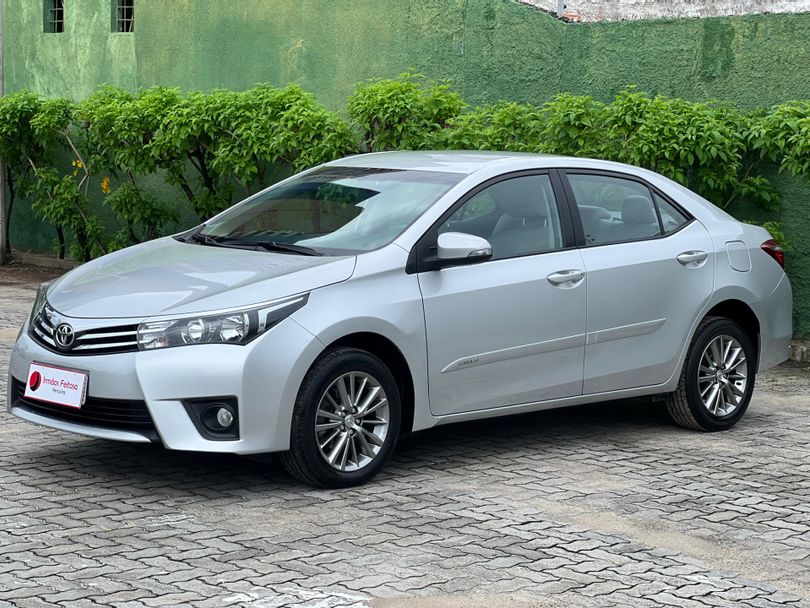 Toyota Corolla XEi 2.0 Flex 16V Aut.