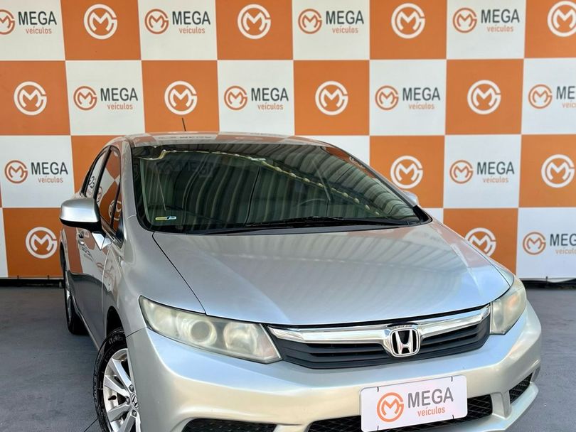 Honda Civic Sedan LXS 1.8/1.8 Flex 16V Aut. 4p