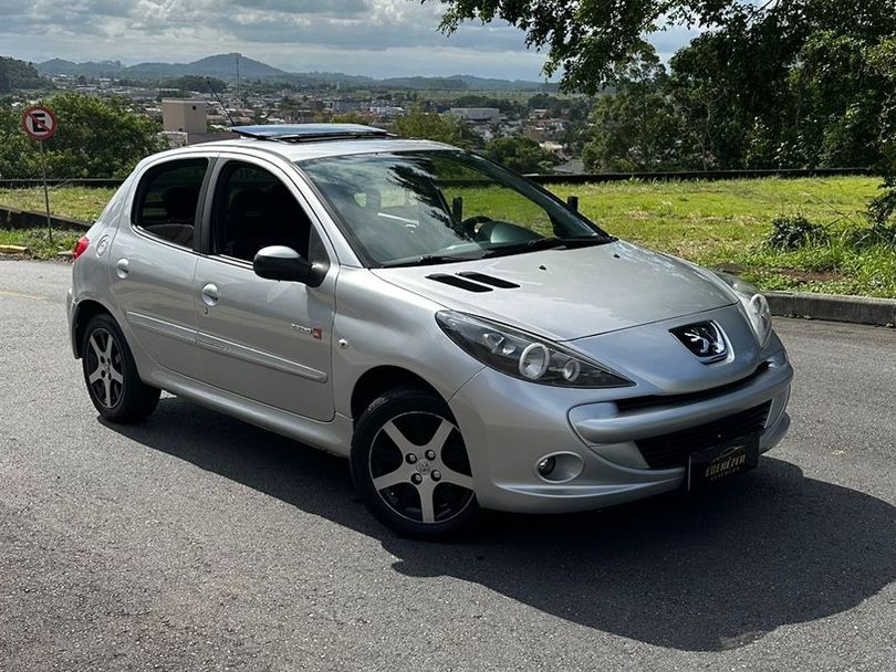 Peugeot 207 QUIKSILVER 1.6 Flex 16V 5p