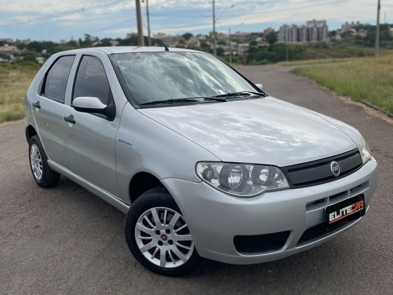 Fiat Palio Celebration 1.0 Fire Flex 8V 4p