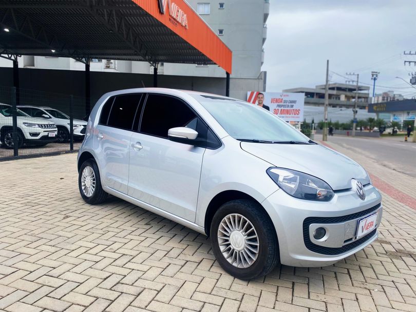VolksWagen up! move 1.0 TSI Total Flex 12V 5p