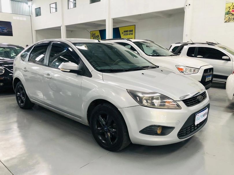 Ford Focus 2.0 16V/ 2.0 16V Flex 5p