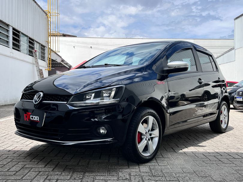 VolksWagen Fox Rock in Rio 1.6 Mi Total Flex 8V 5p