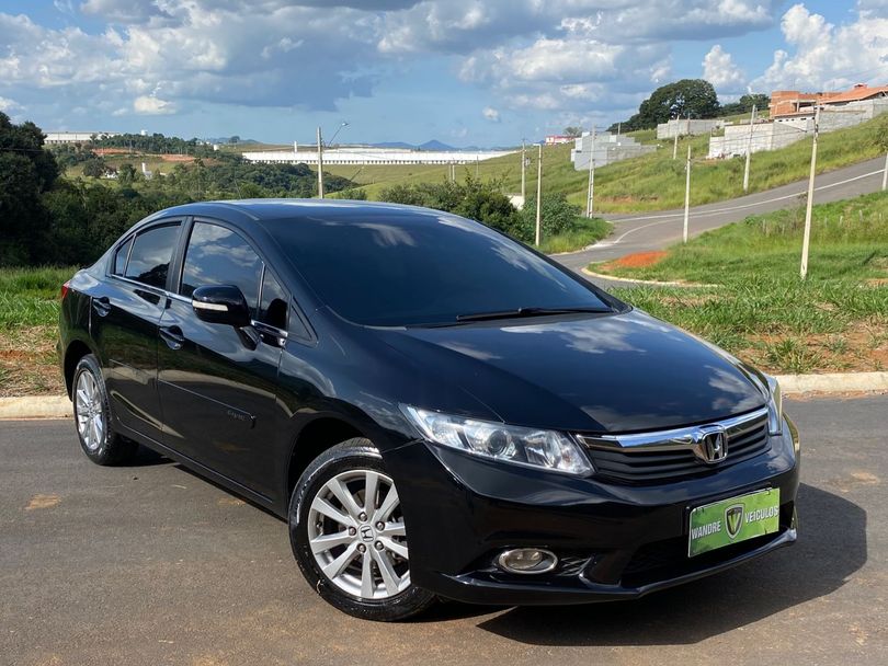 Honda Civic Sedan LXR 2.0 Flexone 16V Aut. 4p