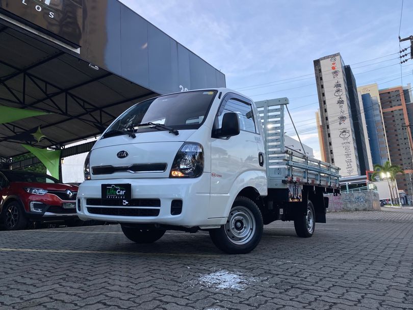 Kia Motors Bongo K-2500 2.5 4x2 TB Diesel