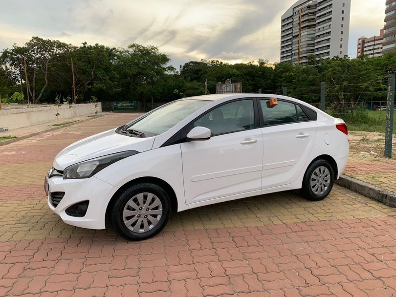 Hyundai HB20S C.Plus/C.Style 1.6 Flex 16V Mec.4p