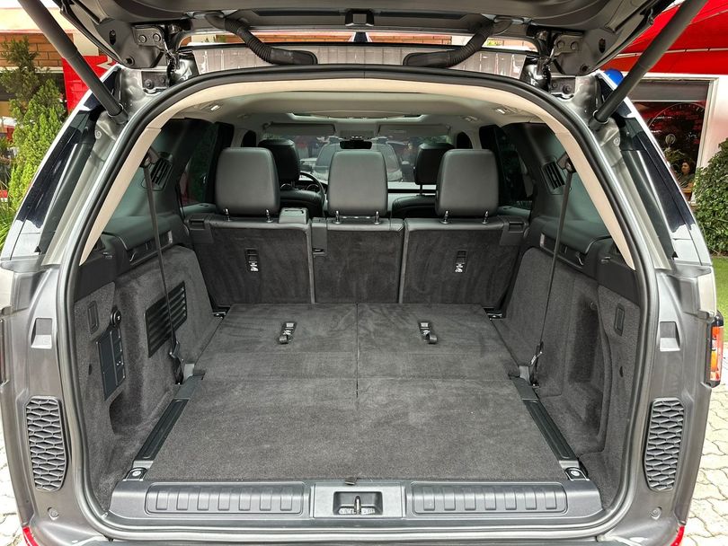 Land Rover Discovery SE 3.0 V6 4x4 TD6  Diesel Aut.