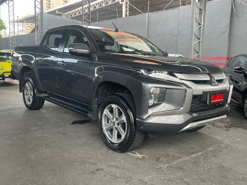 Mitsubishi L200 Triton Sport HPE 2.4 CD Diesel Aut.