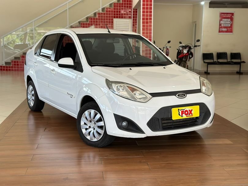 Ford Fiesta Sedan SE 1.6 8V Flex 4p