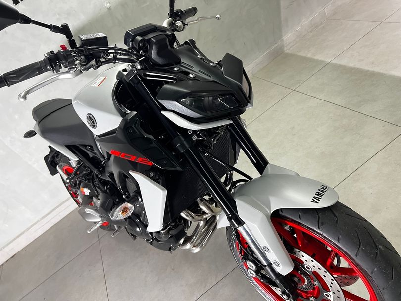 YAMAHA MT-09 850cc/ABS