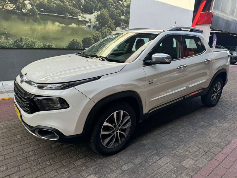 fiat Toro Volcano 2.0 diesel AT9 4x4