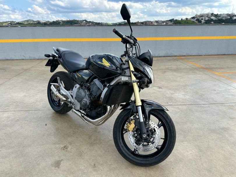HONDA CB 600F HORNET