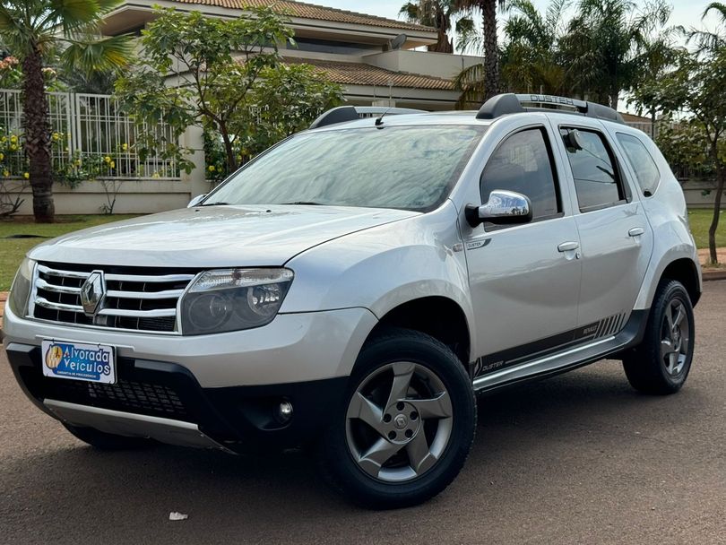 Renault DUSTER Dynamique 4x4 2.0 Hi-Flex 16V Mec