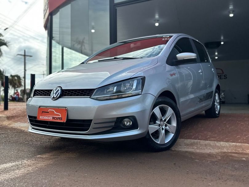 VolksWagen Fox Rock in Rio 1.6 Mi Total Flex 8V 5p