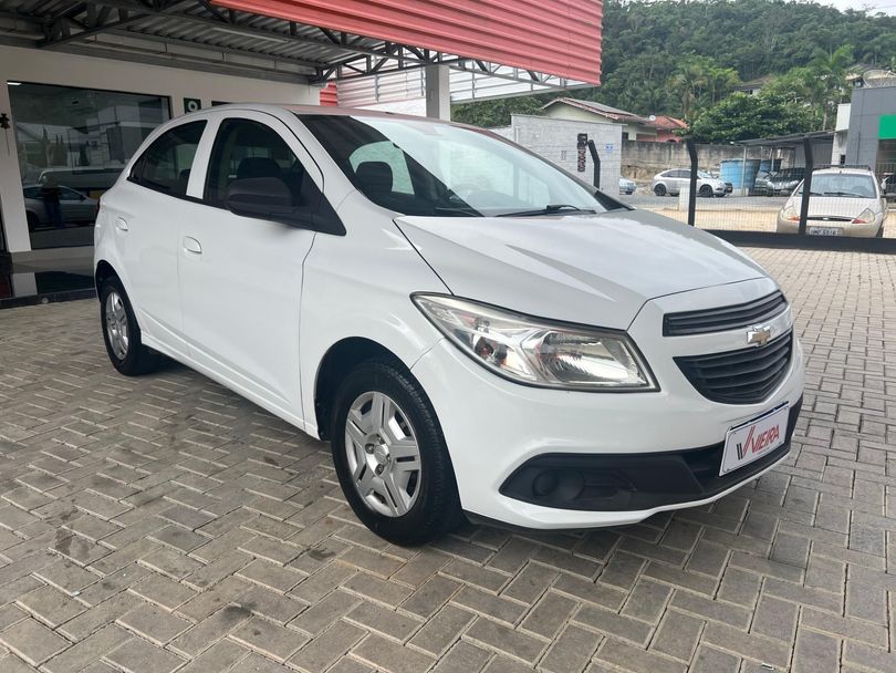 Chevrolet ONIX HATCH Joy 1.0 8V Flex 5p Mec.