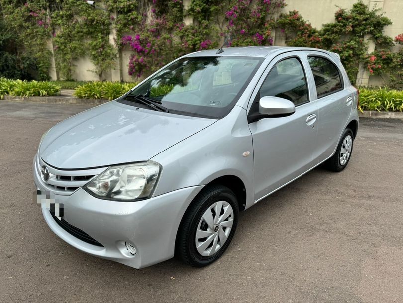 Toyota ETIOS X 1.3 Flex 16V 5p Mec.