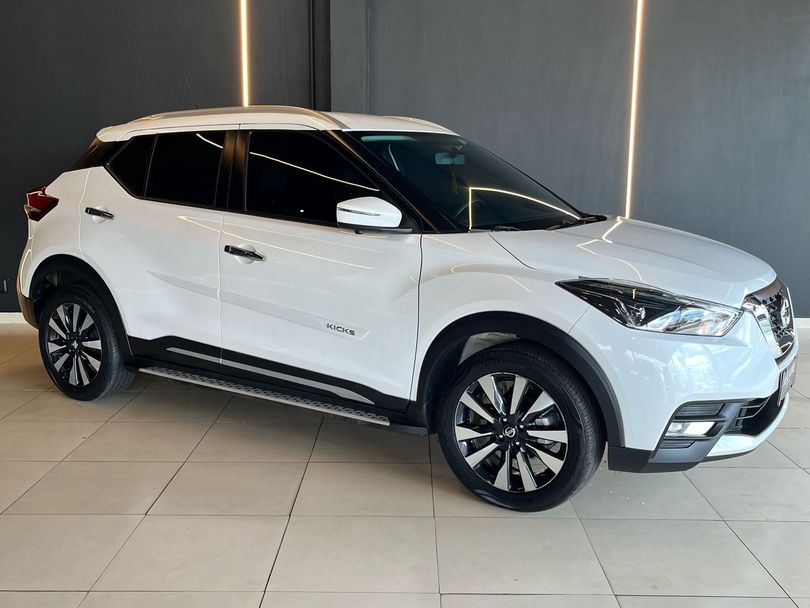 Nissan KICKS SL 1.6 16V FlexStar 5p Aut.