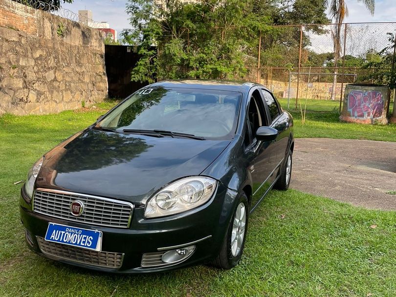 Fiat LINEA ABSOLUTE 1.9/1.8 Flex Dualogic 4p