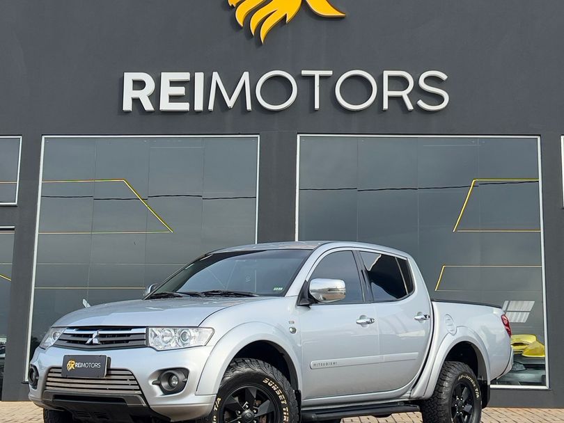 Mitsubishi L200 Triton HPE 3.2 CD TB Int.Diesel Aut