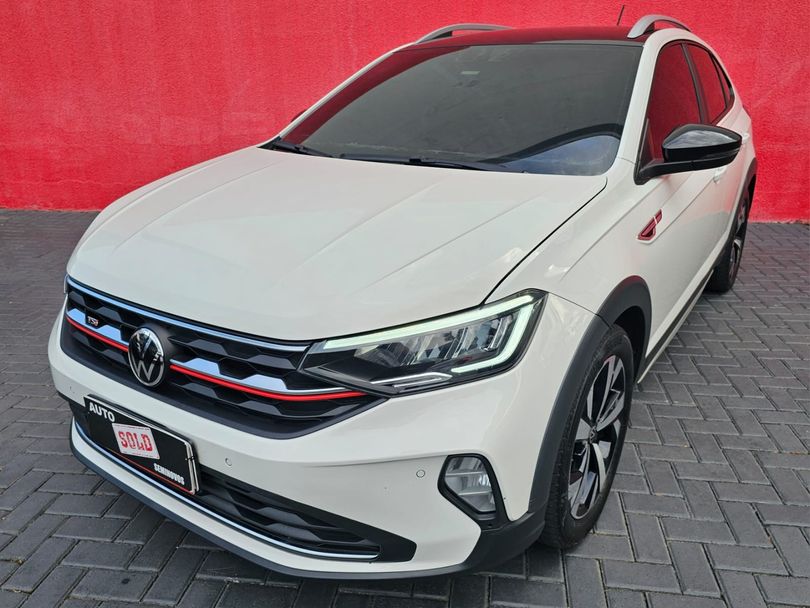 VolksWagen Nivus Highline 1.0 200 TSI Flex Aut.