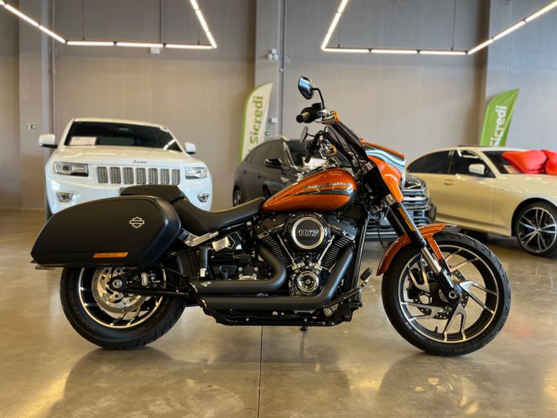 Harley SOFTAIL SPORT GLIDE FLSB