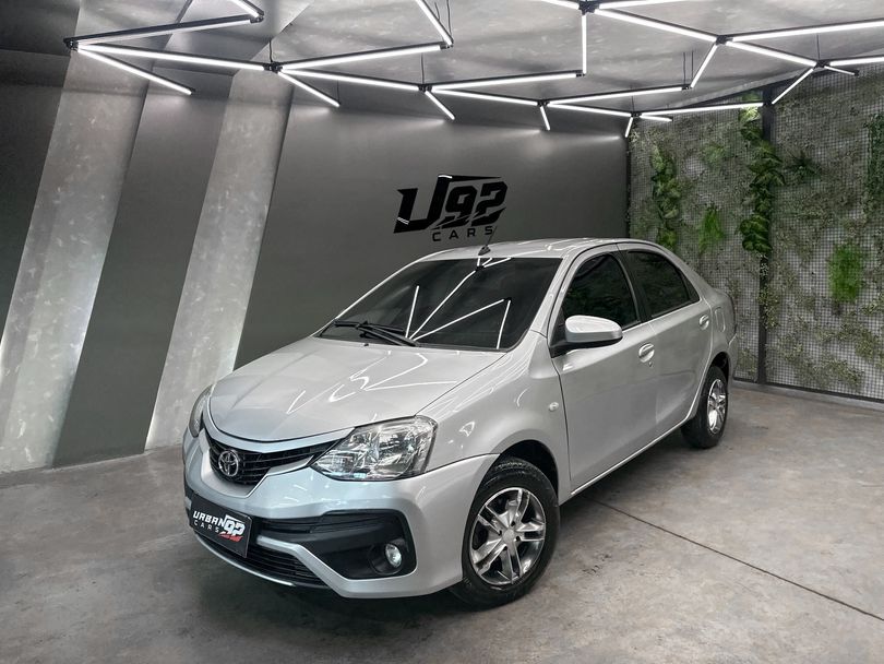 Toyota ETIOS XS Sedan 1.5 Flex 16V 4p Aut.