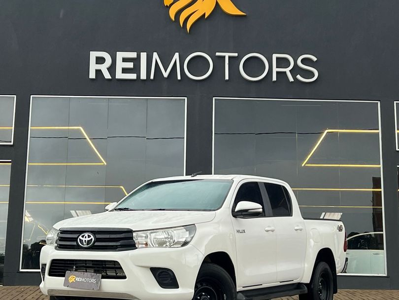 Toyota Hilux CD 4x4 2.8 Diesel Mec.